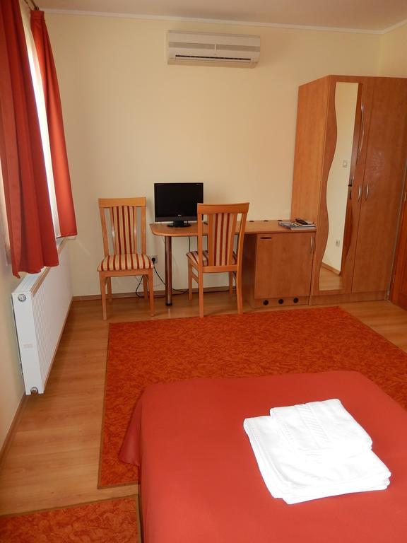 Frittmann Borház Soltvadkert Quarto foto