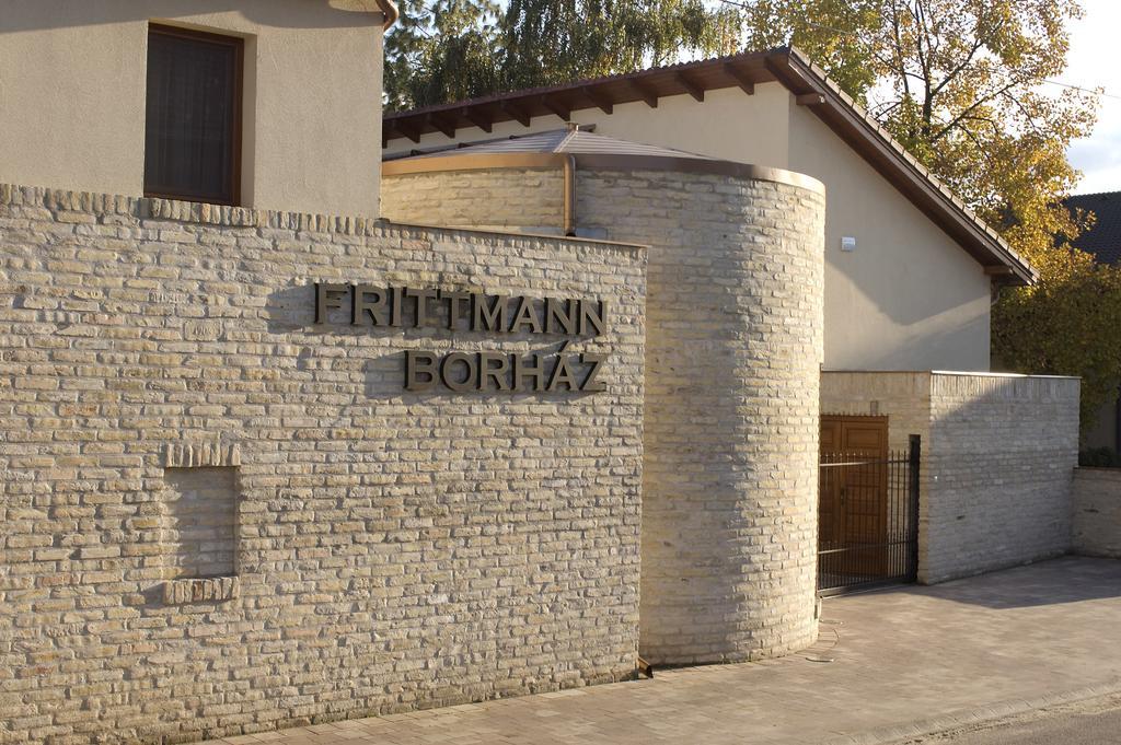 Frittmann Borház Soltvadkert Exterior foto